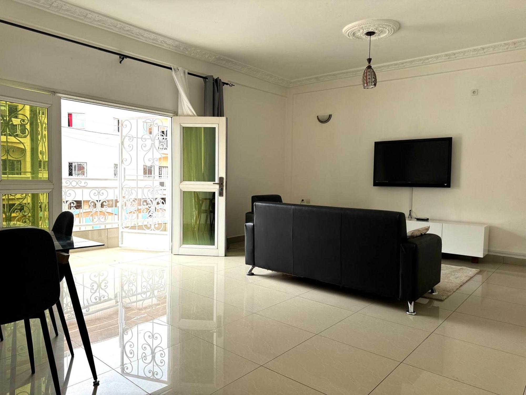 Appartements Modernes, Wifi, Tv - Yaounde, Omnisports ภายนอก รูปภาพ