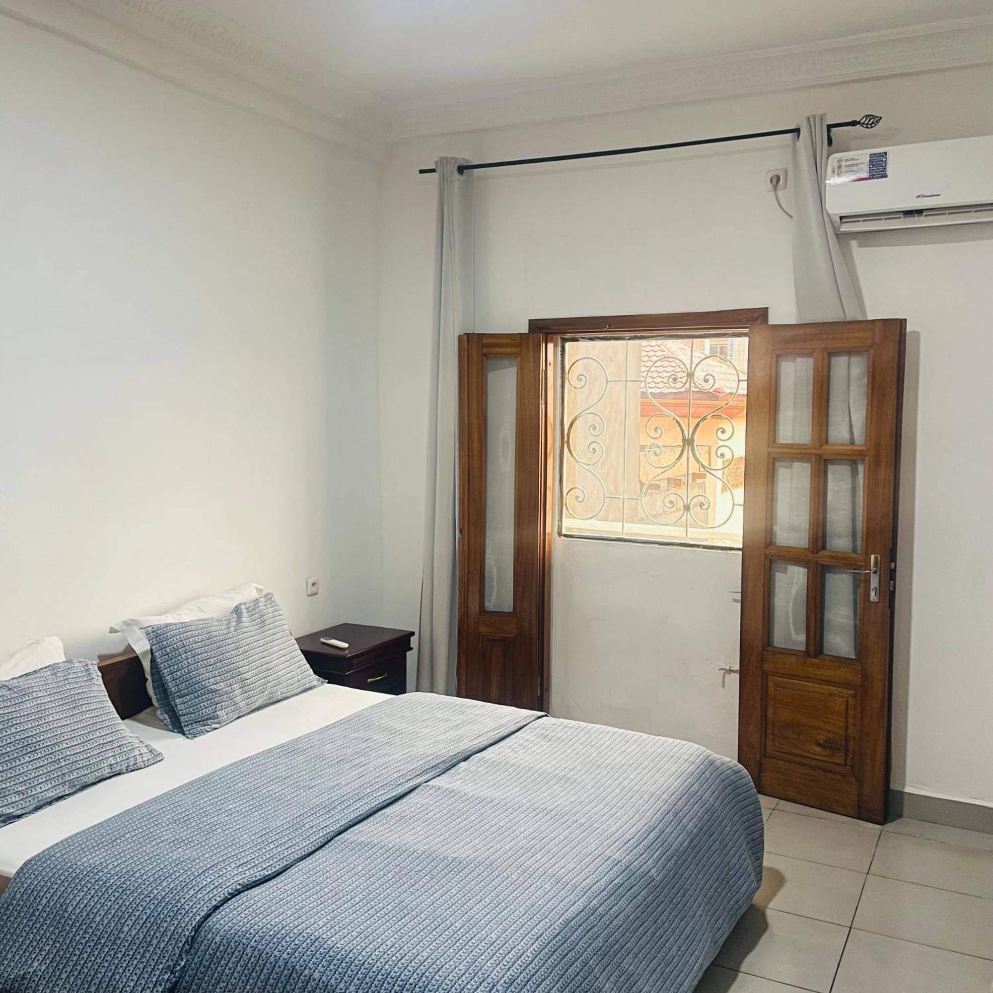 Appartements Modernes, Wifi, Tv - Yaounde, Omnisports ภายนอก รูปภาพ