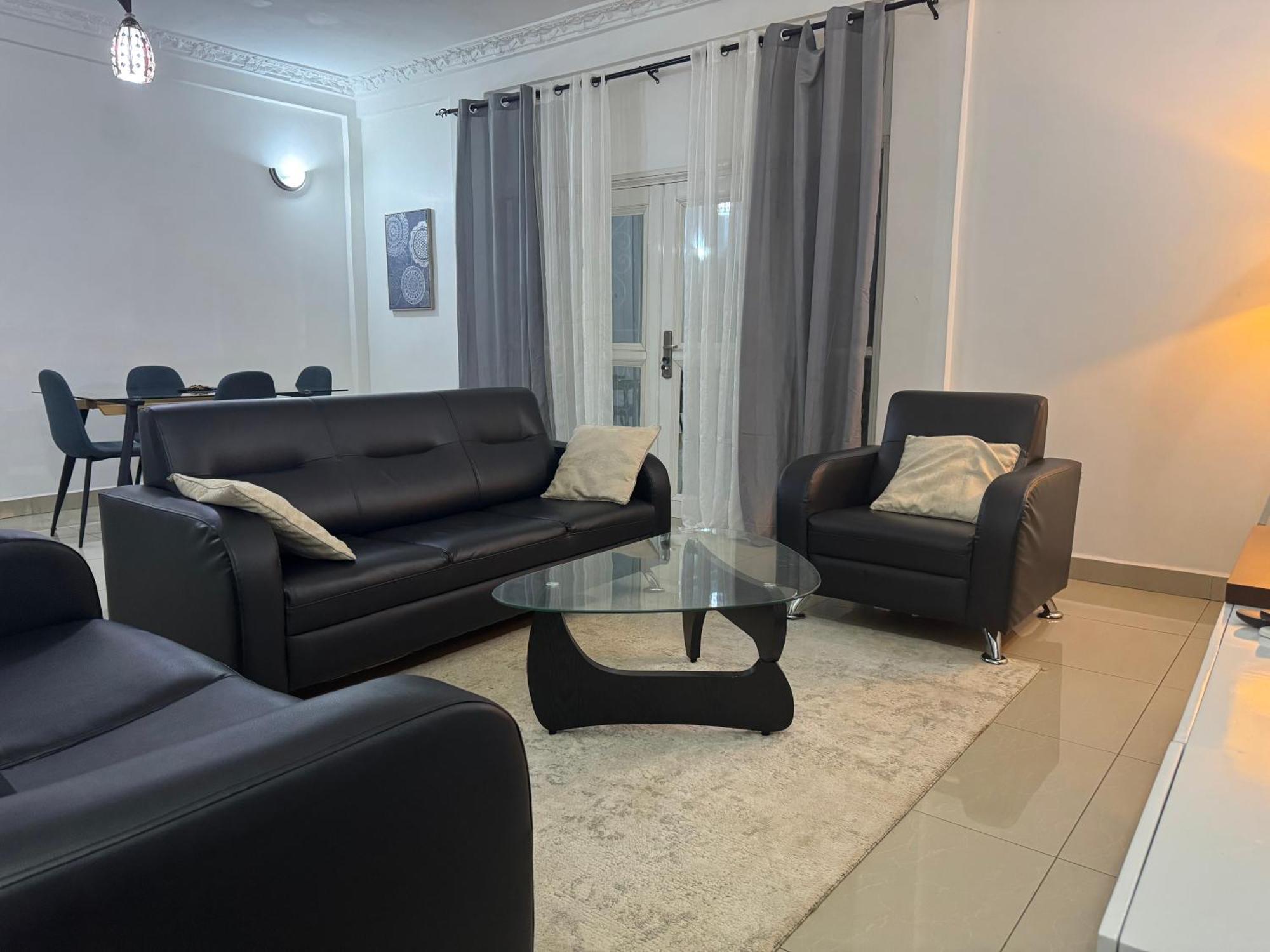 Appartements Modernes, Wifi, Tv - Yaounde, Omnisports ภายนอก รูปภาพ